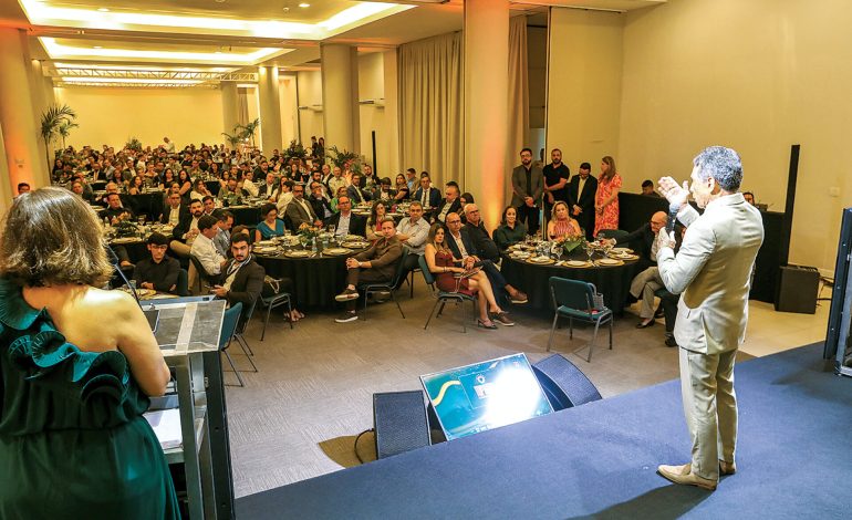 Histórias que inspiram: Revista Top Natal 2025 detalha as estratégias das marcas campeãs no RN