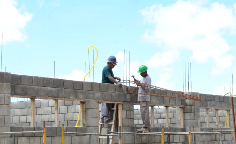 Com investimento de R$ 16 milhões, IERN/Mossoró já está com um total de 40% dos serviços concluídosLocalizado no bairro Santo Antônio, Unidade será o 11º equipamento instalado no Estado.
