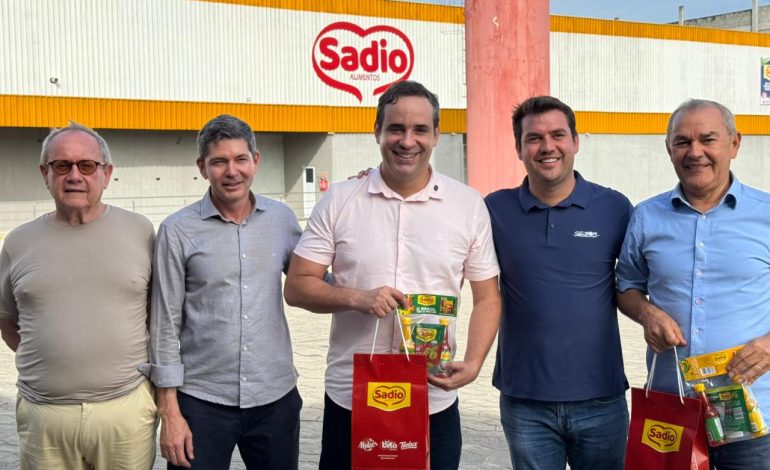 Cadu de Lula é recebido por empresários em visita ao Distrito Industrial, na Grande Natal